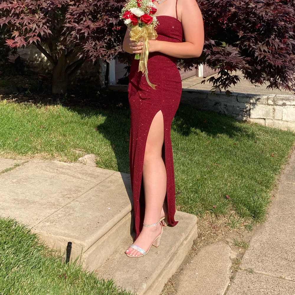 Prom/Formal Dress - Picture 4 of 4